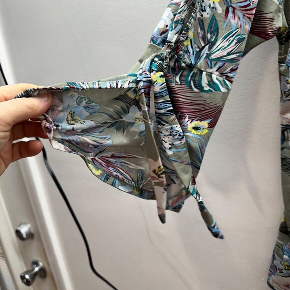 lildy split sleeve tunic l- xlarge - Picture 6 of 6